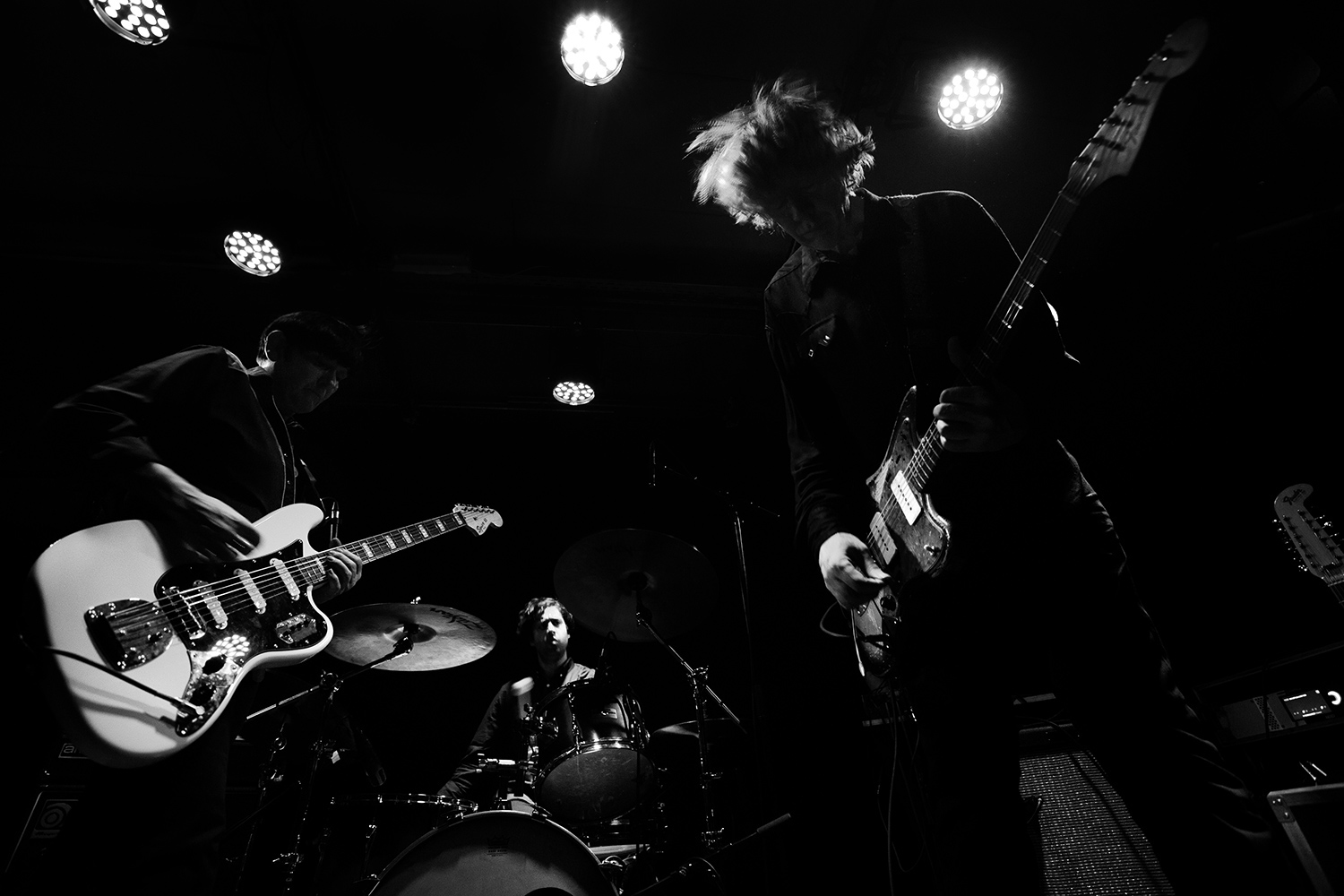 Jem Doulton Performing With Thurston Moore