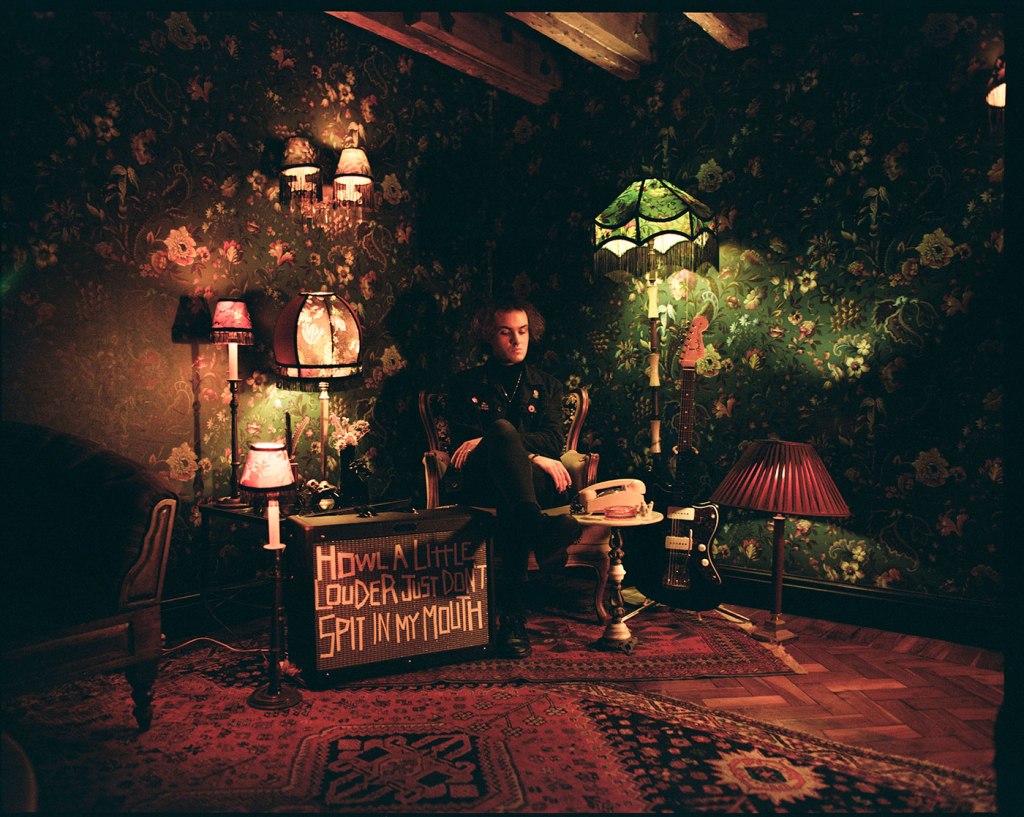 Sold Ash Release Video For Howl A Little&nbsp;Louder