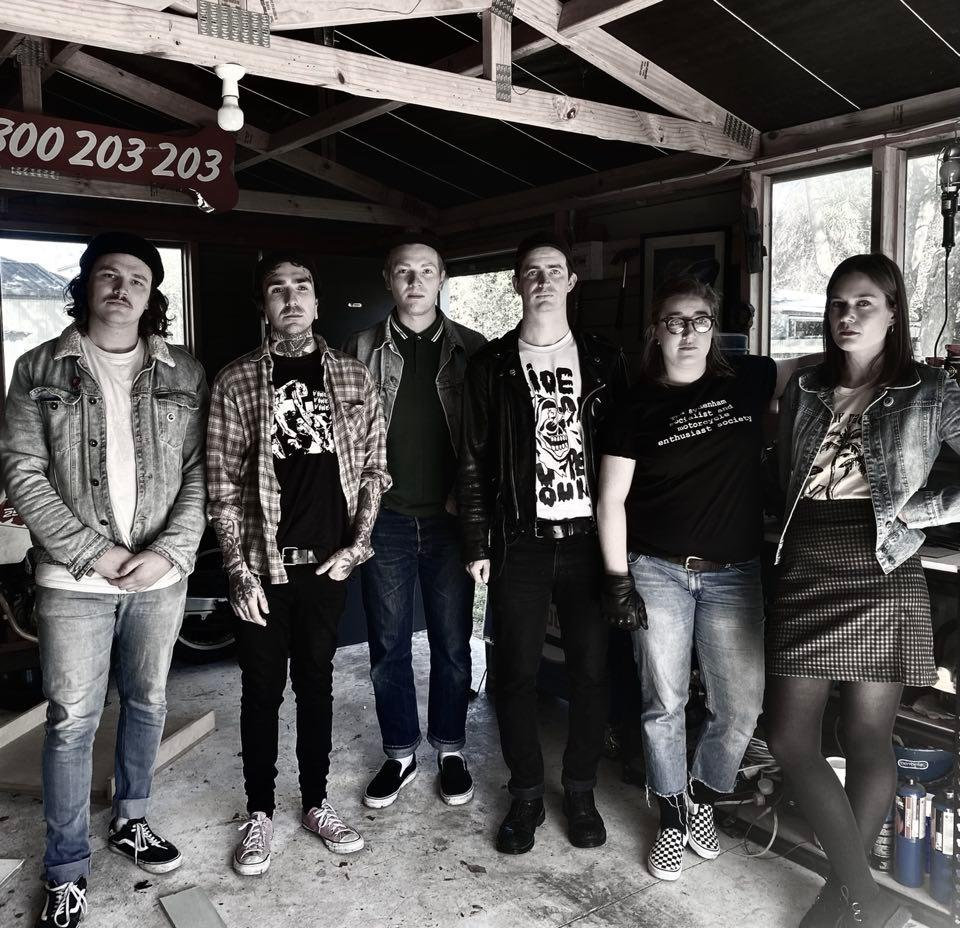 HÖG To Release Ready For The End 7″ Via Dust Up! Records On October&nbsp;14th