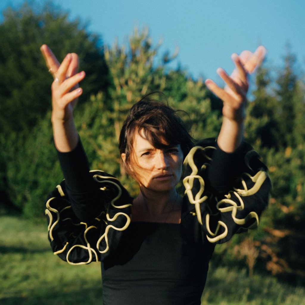 Halo Maud Released Pesnopoïka EP; Watch Video For The Title&nbsp;Track