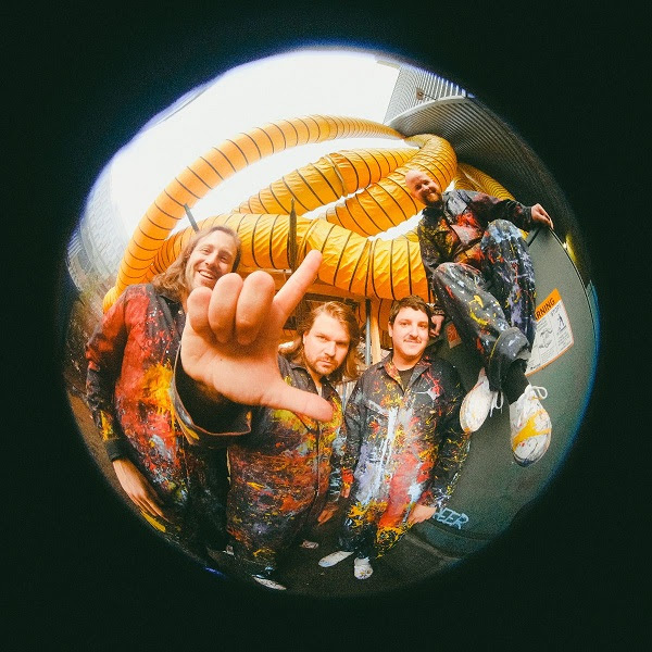 Born Without Bones Released Dancer LP Via Pure Noise Records; Watch Video For Get&nbsp;Out