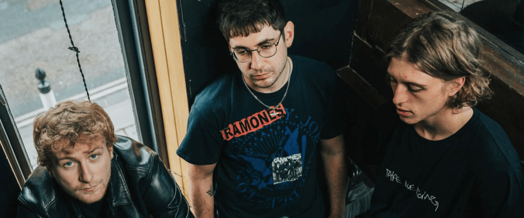 Reminders Released New Single “International Dial&nbsp;Tones”