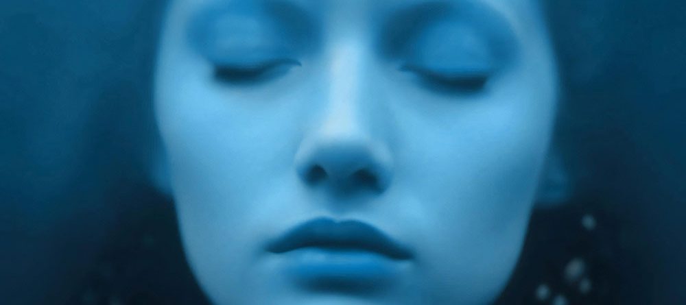 Aurora By Noon – Black Crosses In The Sun