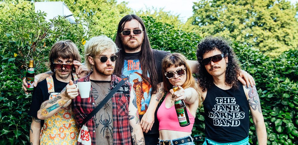 Clowns Released New Single & Video “Thanks 4 Nothing”