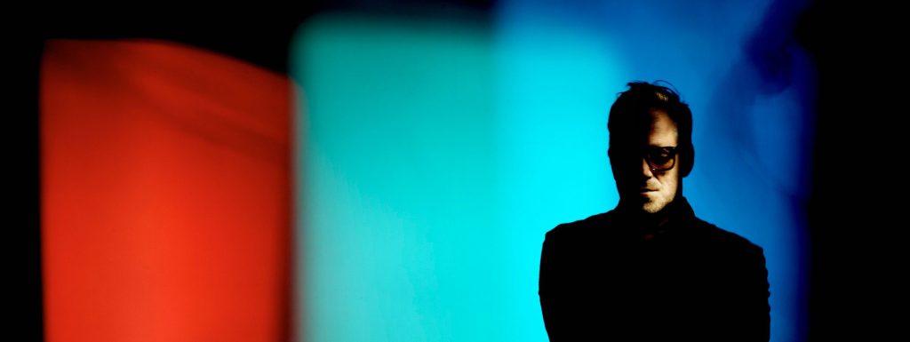 David Holmes Shares New Single “Stop Apologising”