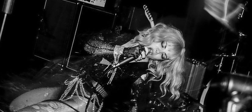 Suzi Moon Released Video For “99 Miles To&nbsp;Pasadena”