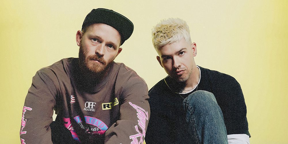 girlfriends’ Released New Music Video For “Shut Up And Kiss Me”   