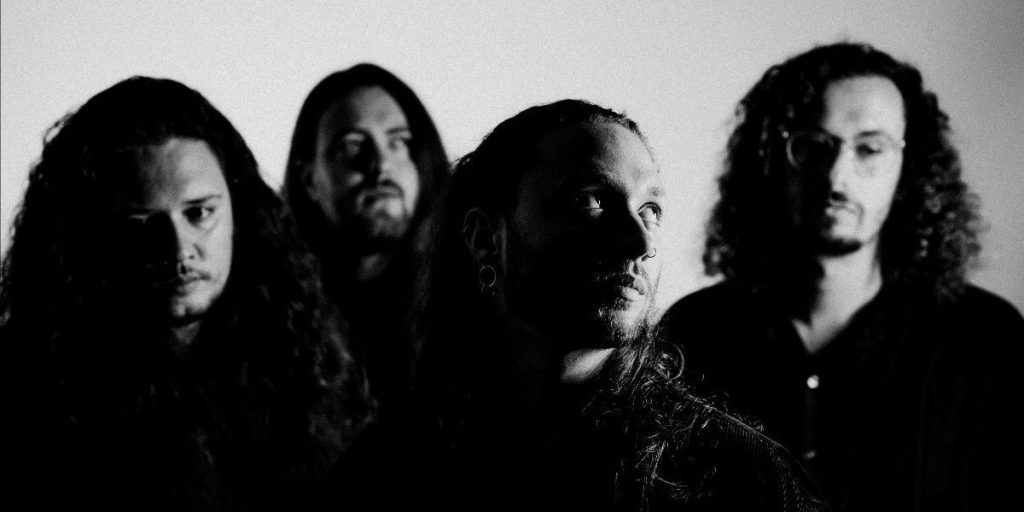 El Moono Released Their Highly Anticipated Debut Album “The Waking Sun”