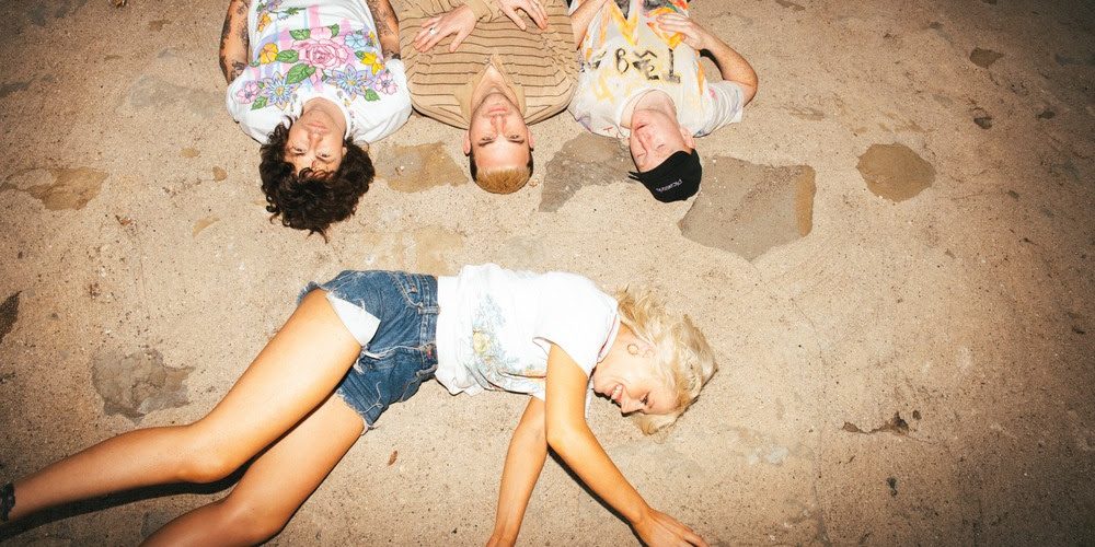 Amyl And The Sniffers