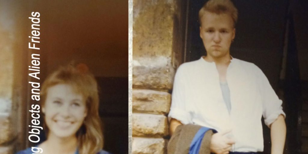 Arn-Identified Flying Objects And Alien Friends – Happy People Won’t&nbsp;Hear