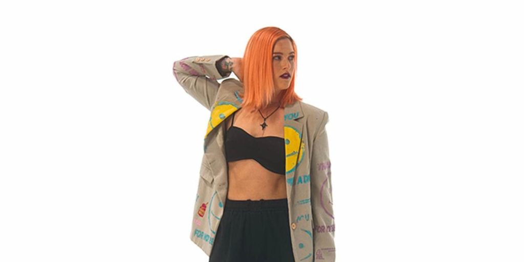 Cassadee Pope Released Music Video For New Single “Bad&nbsp;Decisions”