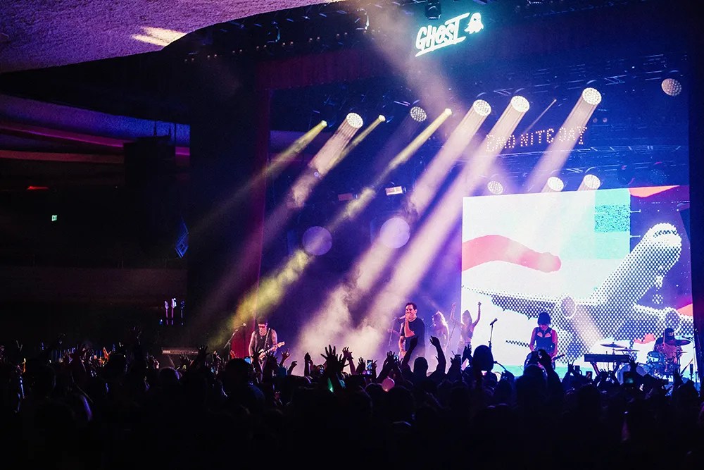 Cobra Starship