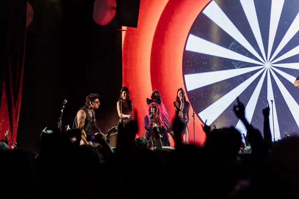 Cobra Starship