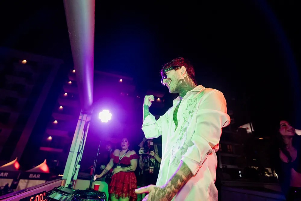 Craig Owens (Chiodos)