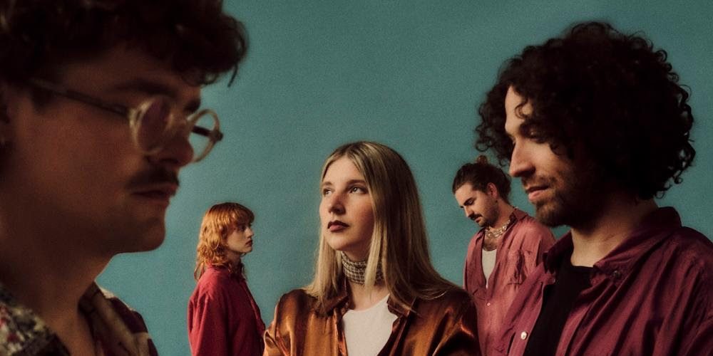 Soft Loft Shared New Single “Leave The Light&nbsp;On”