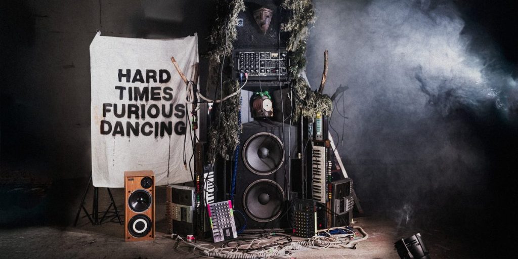 Snapped Ankles – Hard Times Furious Dancing (The Leaf Label&nbsp;Ltd)