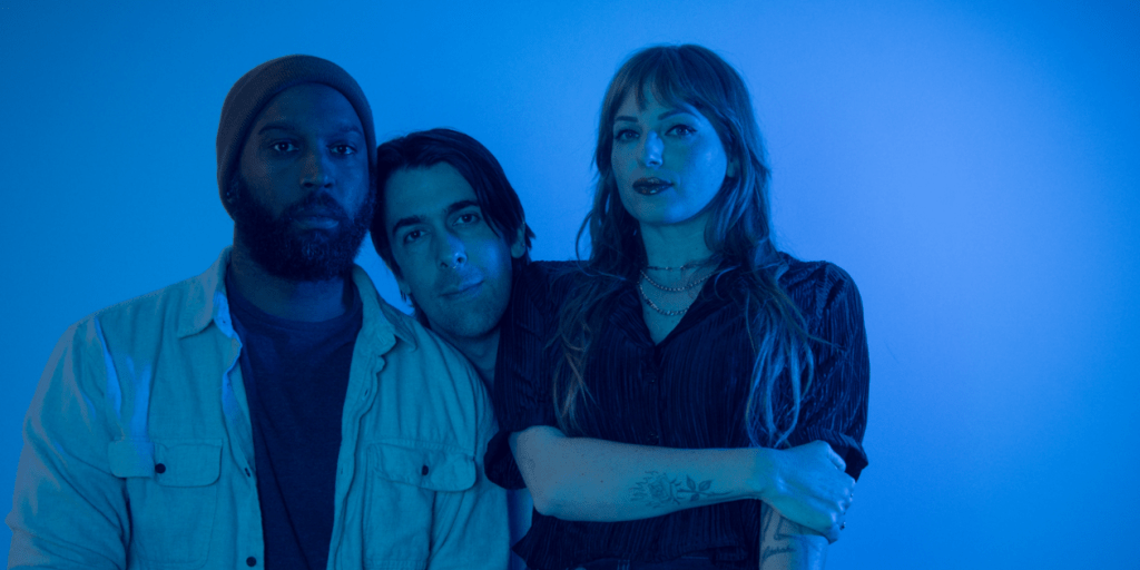 Ramonda Hammer Releases New Single “Eyelash”