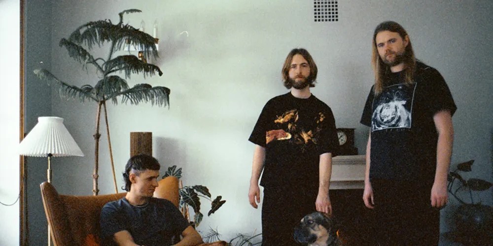 Poptones Share New Single “Skin Of Sea”