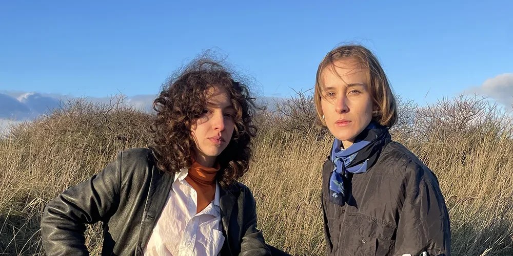 Swimming Pool Share “Sunday,” A Dreamy Bedroom Pop Reflection On Ritual And Meaning