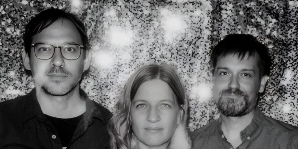 Richmond Indie Trio REVERSE YR CURSE Announce Debut Album “Where Are We Going And When Will We Get&nbsp;There?”