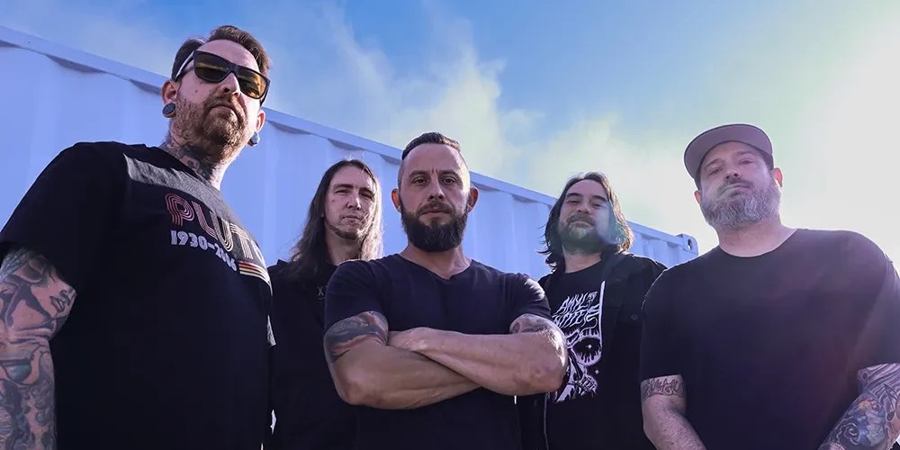 Denver’s Record Thieves Deliver Raw Power On Melodic Punk Rock Track “The&nbsp;Deep”