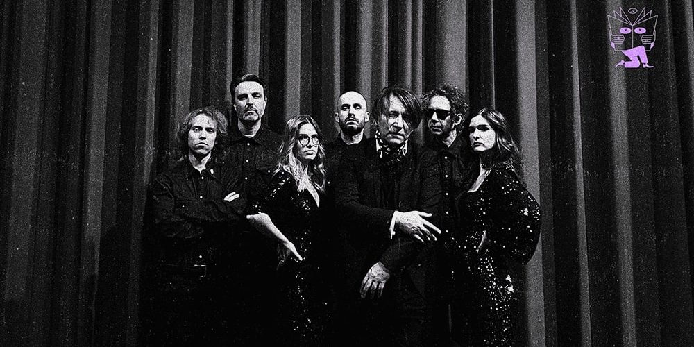 Penthouse - Gimme Teeth