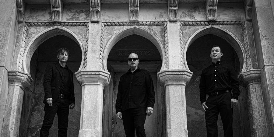 Listen To The New Fotocrime Single “Grifter” Featuring J. Robbins, Jaye Jayle, Amber Thieneman And Aon&nbsp;Brasi