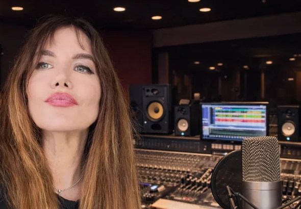 Betty Moon - Alternative