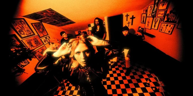 IOTA - Alternative Metal