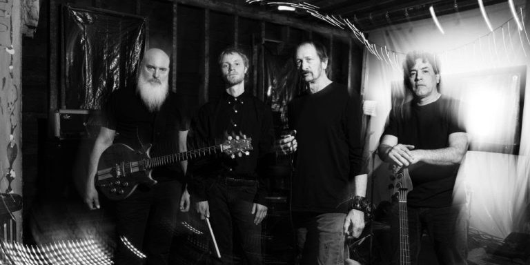 The Crosses - Hardcore Punk